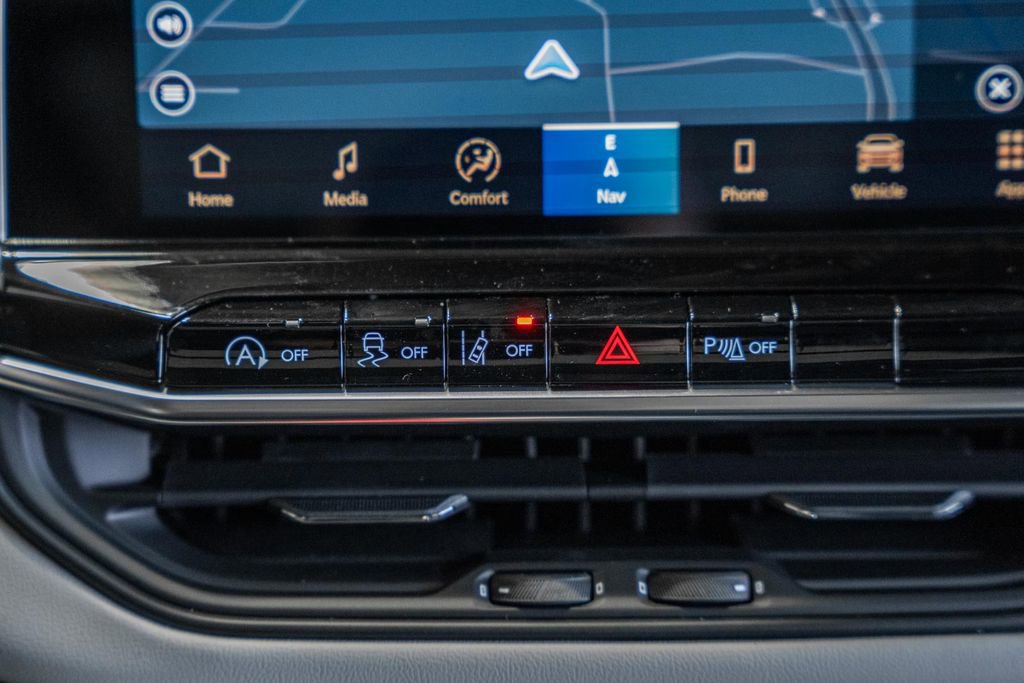 New 2026 Jeep Compass Limited image 24