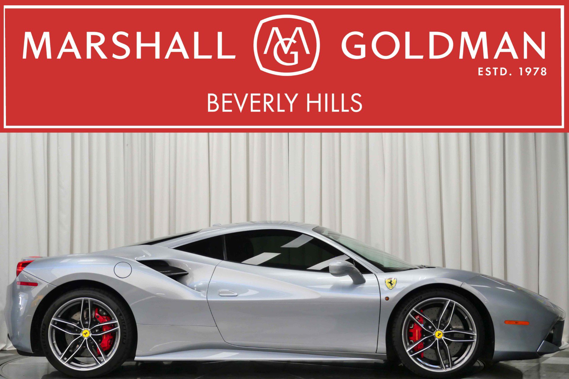Used 2018 Ferrari 488 GTB image 1
