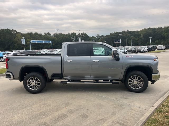 New 2026 Chevrolet Silverado 2500 LTZ w/ LTZ Plus Package AWD/4WD image 14
