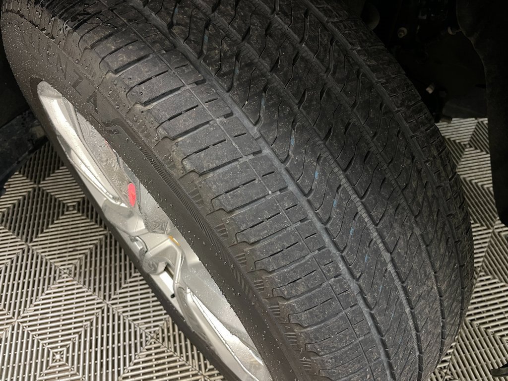 Certified 2024 Chevrolet Silverado 1500 High Country w/ High Country Premium Package image 55