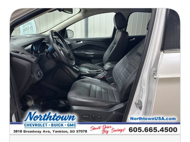 Used 2014 Ford Escape Titanium w/ Equipment Group 401A AWD/4WD image 10