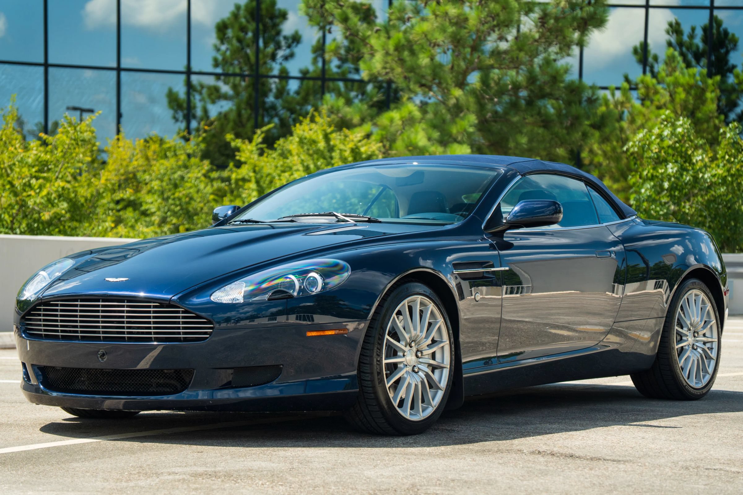 Used 2006 Aston Martin DB9 Volante RWD image 19
