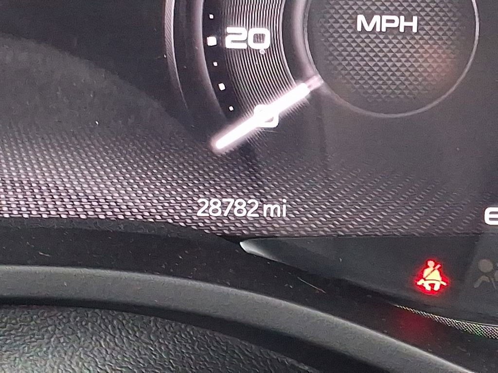 Used 2023 RAM 1500 Limited image 19