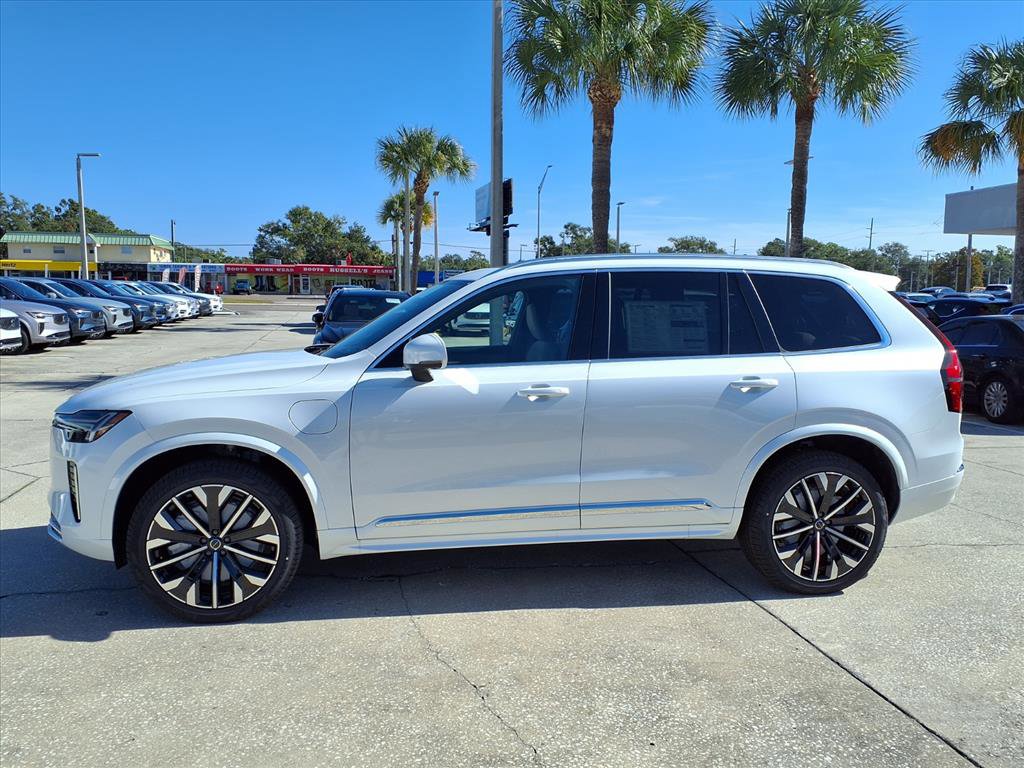 New 2026 Volvo XC90 T8 Core w/ Protection Package Premier image 4