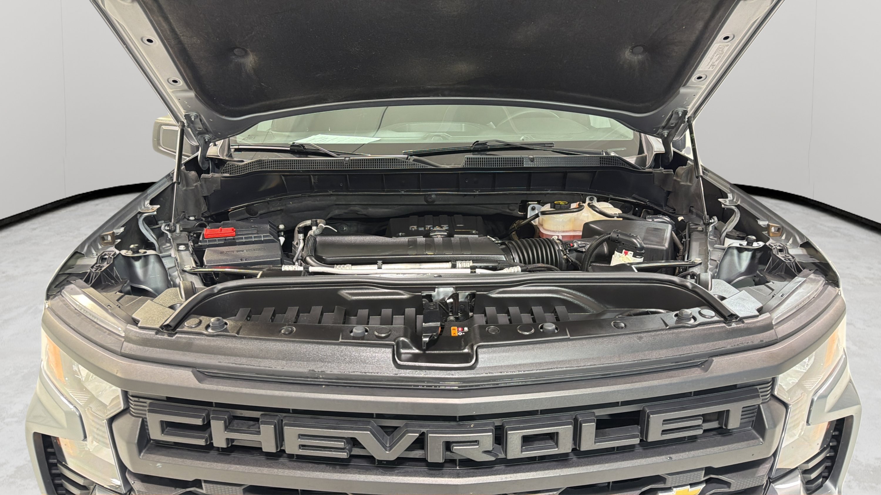 Used 2024 Chevrolet Silverado 1500 Custom RWD image 24