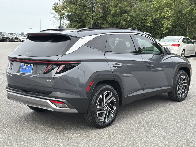 Certified 2025 Hyundai Tucson Limited AWD/4WD image 13