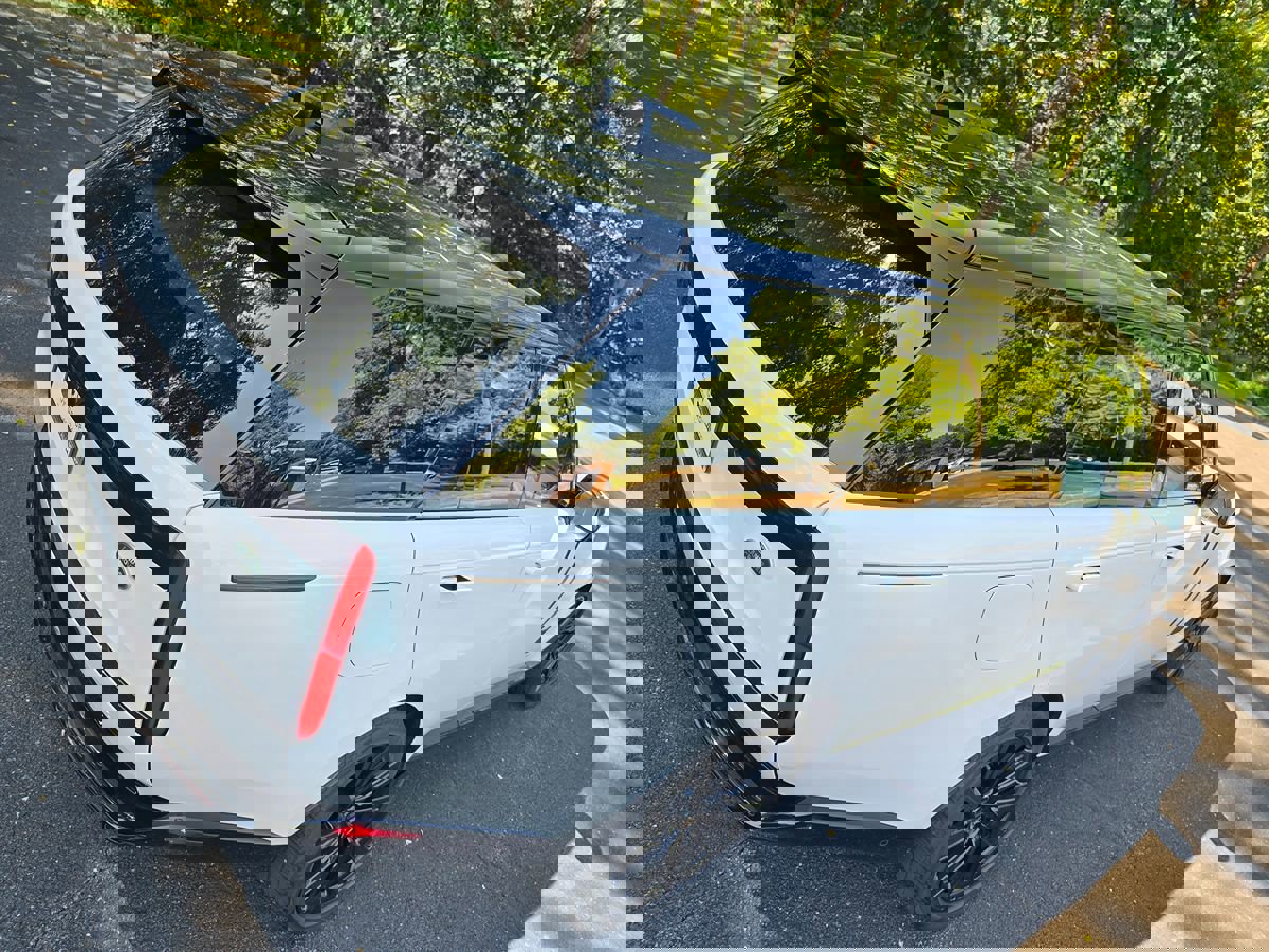 Used 2023 Land Rover Range Rover SE image 76