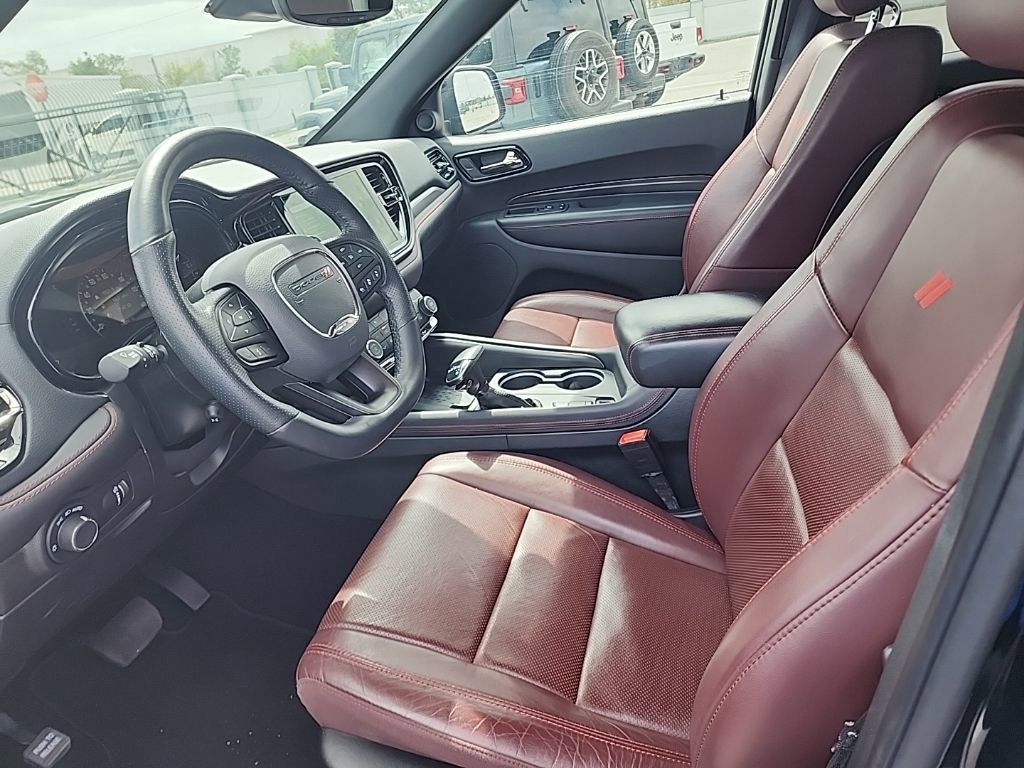 Used 2025 Dodge Durango R/T w/ Blacktop Package image 12