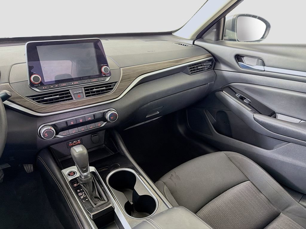 Used 2023 Nissan Altima 2.5 SV image 23