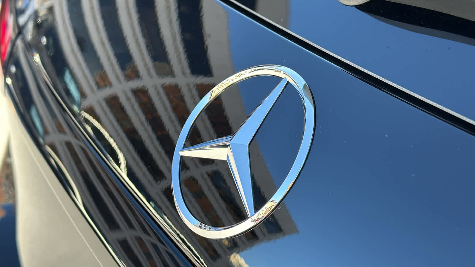 New 2026 Mercedes-Benz GLC 300 4MATIC image 9