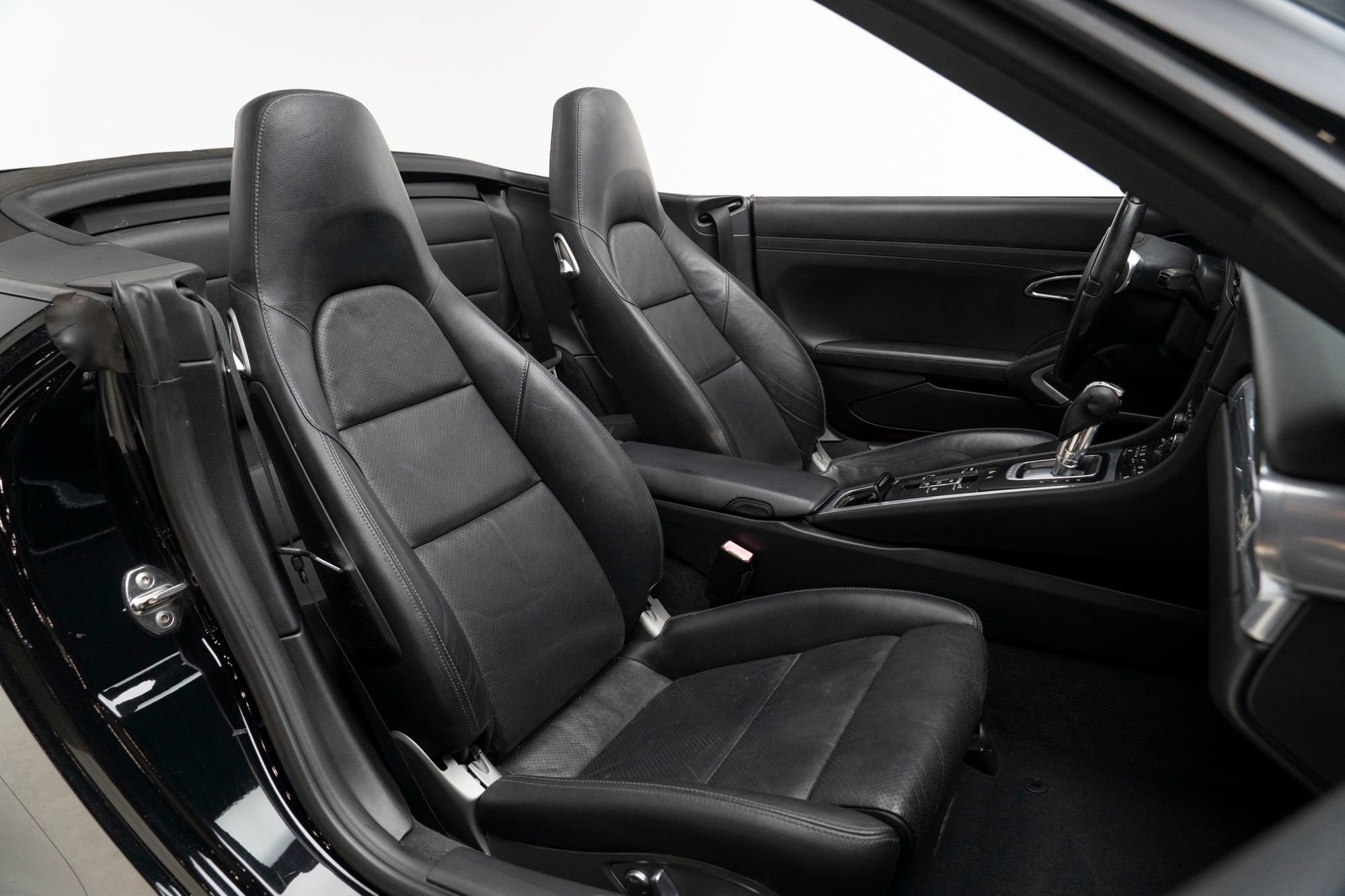 Used 2013 Porsche 911 Carrera 4 AWD/4WD image 14