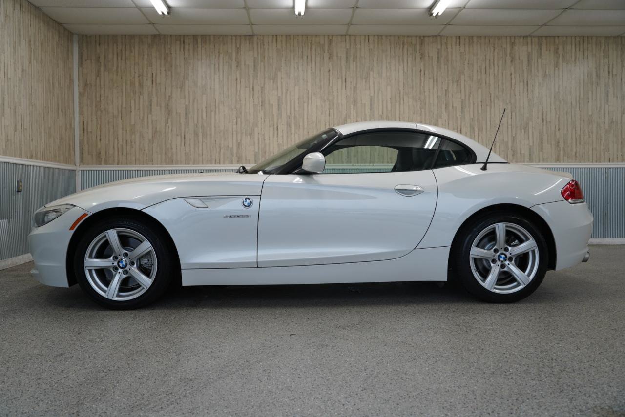 Used 2012 BMW Z4 sDrive28i RWD image 5