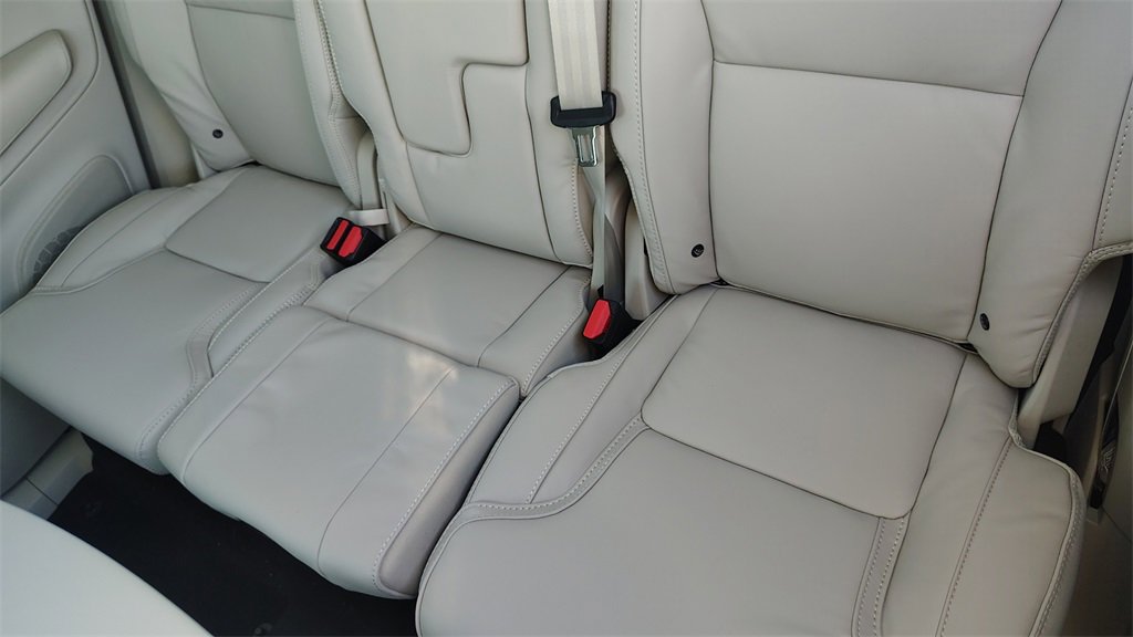 New 2026 Volvo XC90 B6 Ultra image 29