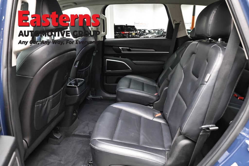 Used 2025 Kia Telluride S FWD image 22
