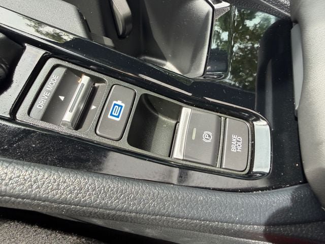 Used 2024 Honda Accord Sport image 25
