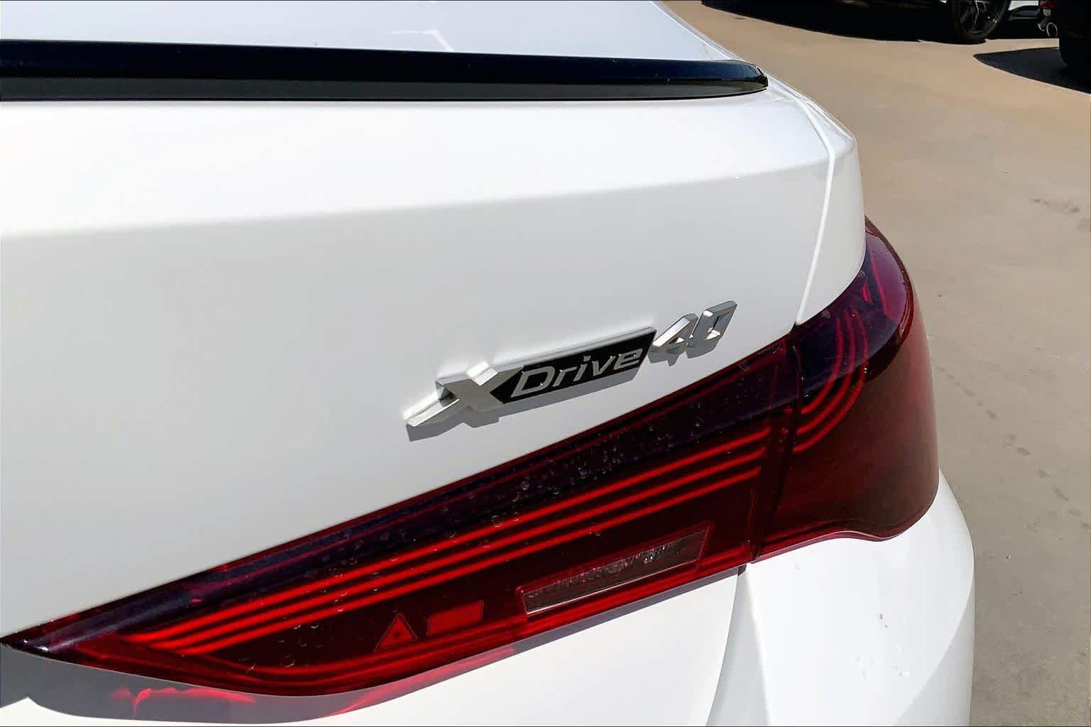 New 2026 BMW i4 xDrive40i w/ M Sport Package AWD/4WD image 15