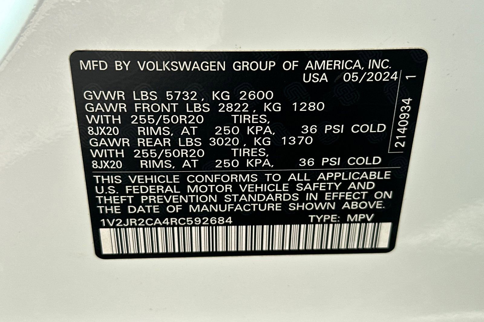 Used 2024 Volkswagen Atlas SE FWD image 41