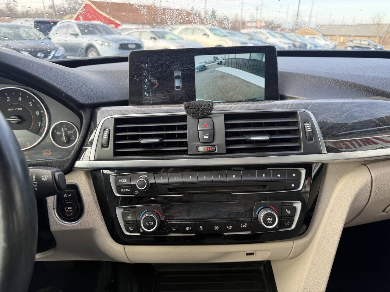 Used 2017 BMW 330i Gran Turismo xDrive AWD/4WD image 25