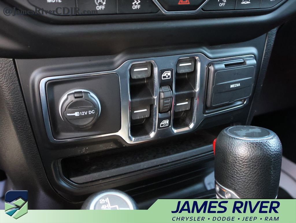 Used 2021 Jeep Wrangler Unlimited Sport w/ Sun And Sound Package AWD/4WD image 40