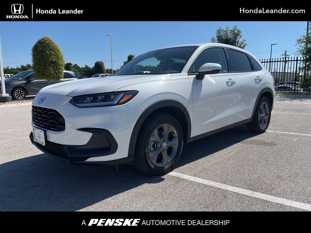 Certified 2026 Honda HR-V LX image 1