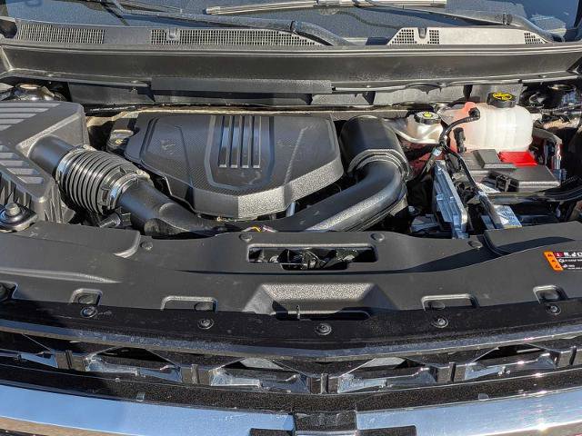 Used 2024 Chevrolet Traverse Z71 w/ Enhanced Driving Package AWD/4WD image 13