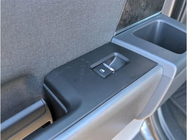 New 2026 Ford F250 Lariat w/ Black Appearance Package image 15