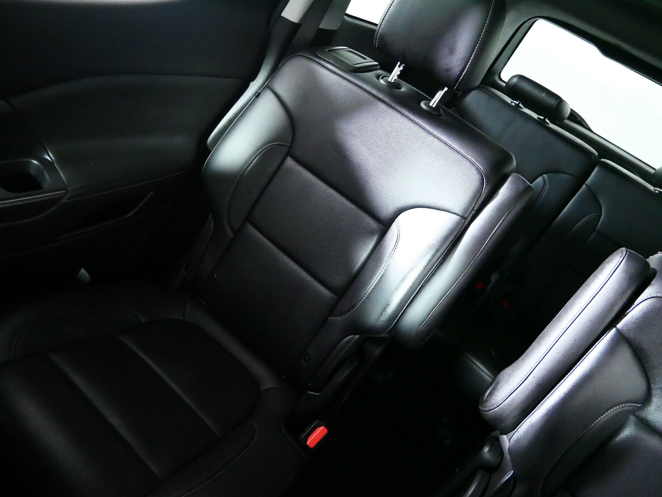 Used 2020 GMC Acadia SLT w/ Driver Alert Package II AWD/4WD image 12