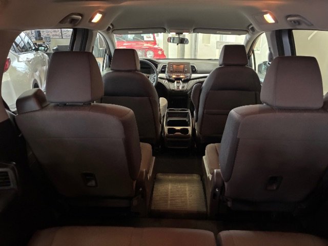 Used 2019 Honda Odyssey LX image 15