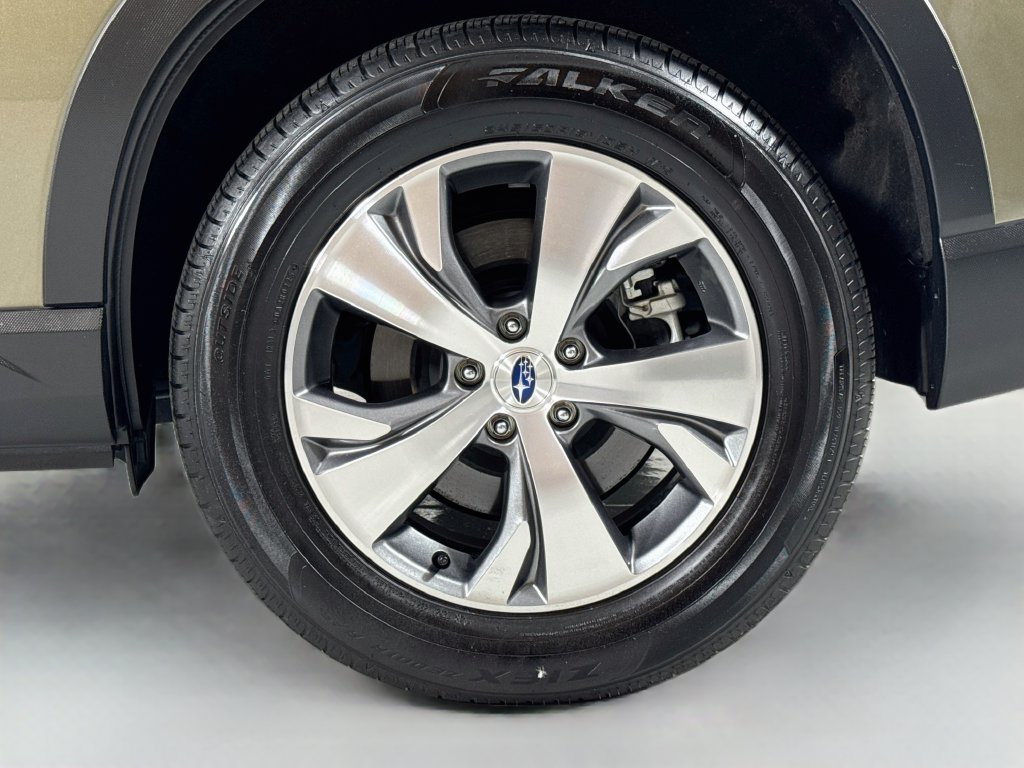 Used 2025 Subaru Ascent Premium AWD/4WD image 10