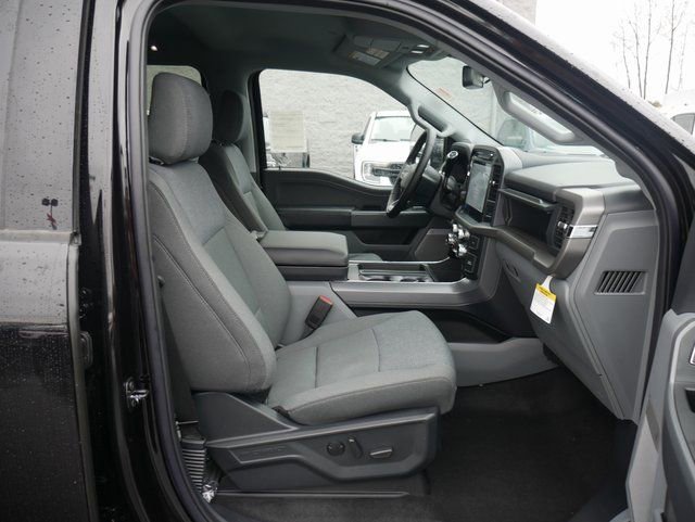 New 2025 Ford F150 XLT w/ Equipment Group 303A High AWD/4WD image 26
