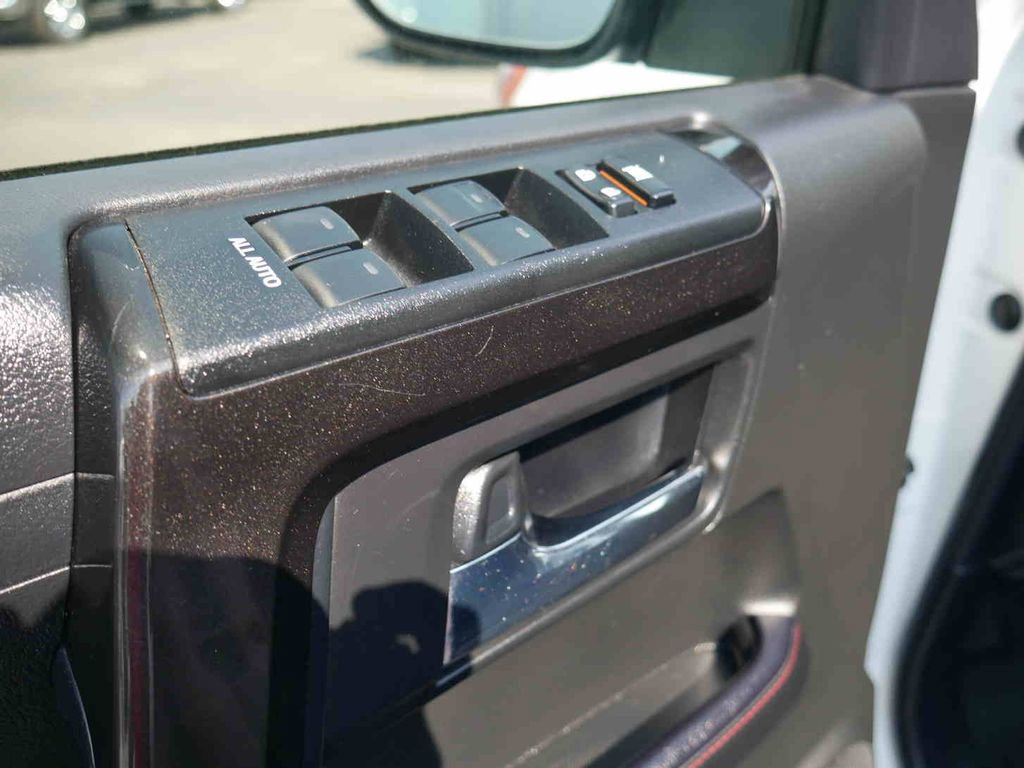 Used 2024 Toyota 4Runner TRD Off-Road image 32