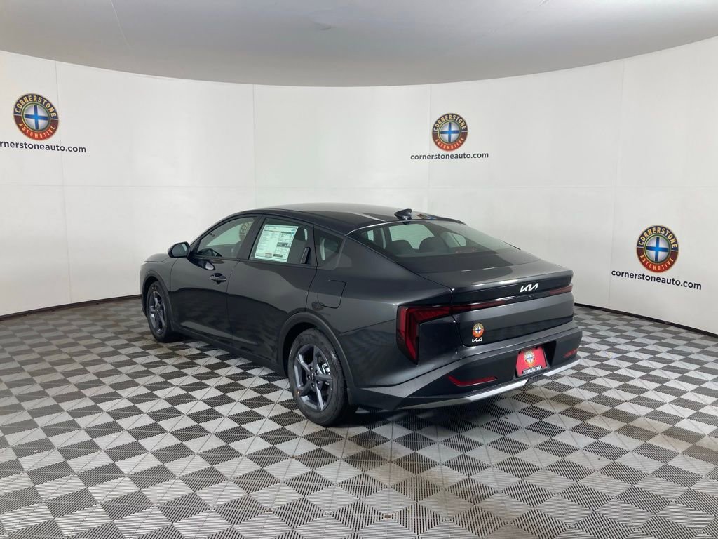 New 2025 Kia K4 LXS image 19