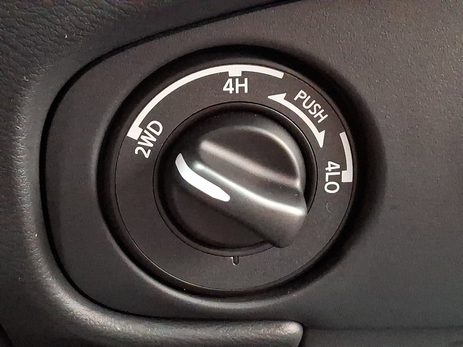 Certified 2023 Nissan Frontier PRO-4X w/ Technology Package image 24