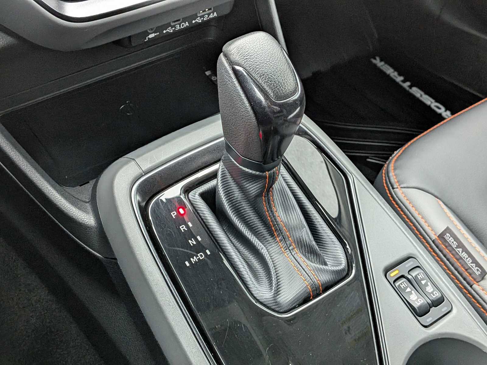 Used 2024 Subaru Crosstrek 2.5i Limited w/ Crosstrek Mirror Package image 32