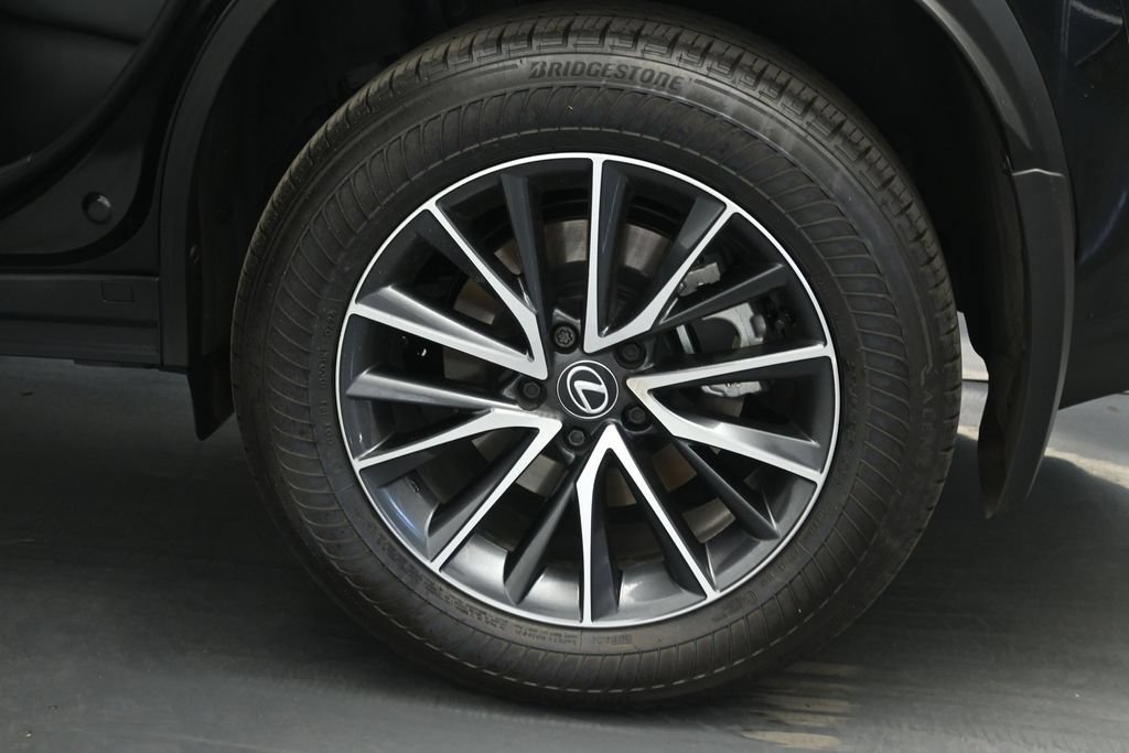 Used 2025 Lexus NX 350h AWD w/ Cold Area Package image 20