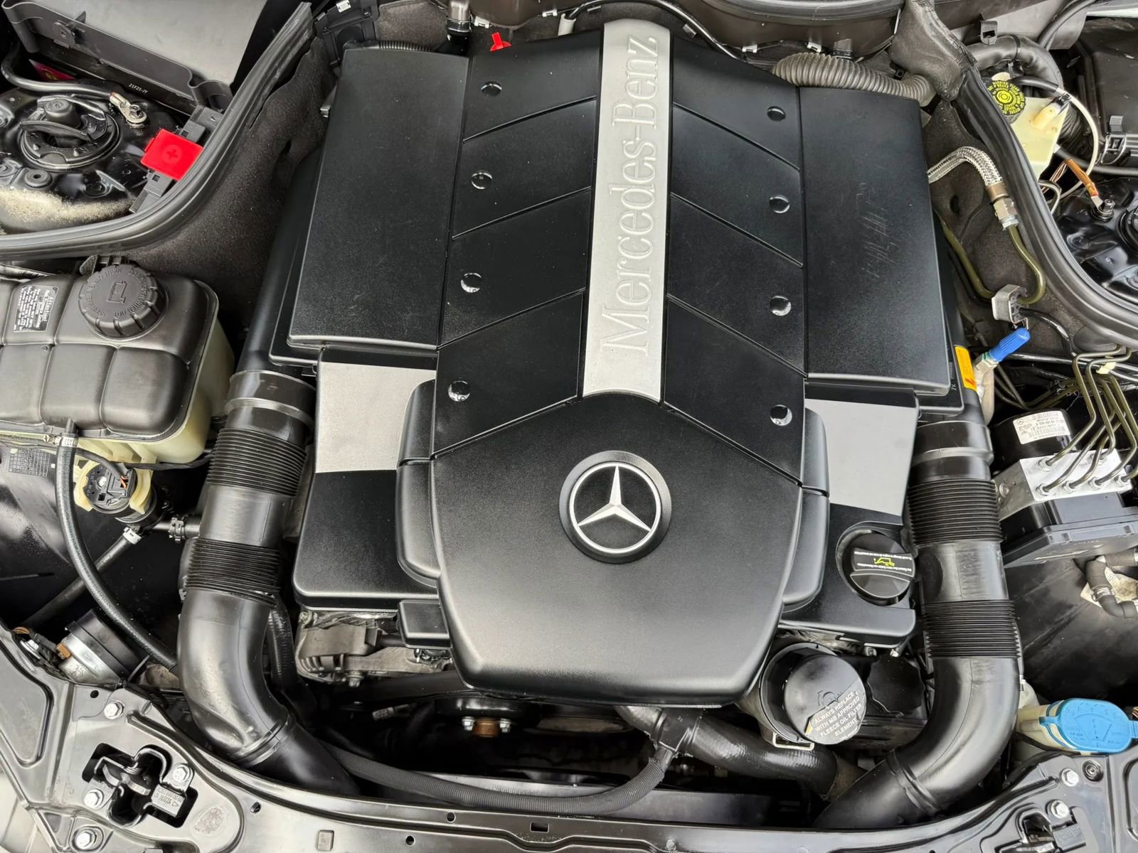 Used 2005 Mercedes-Benz CLK 500 Cabriolet image 32