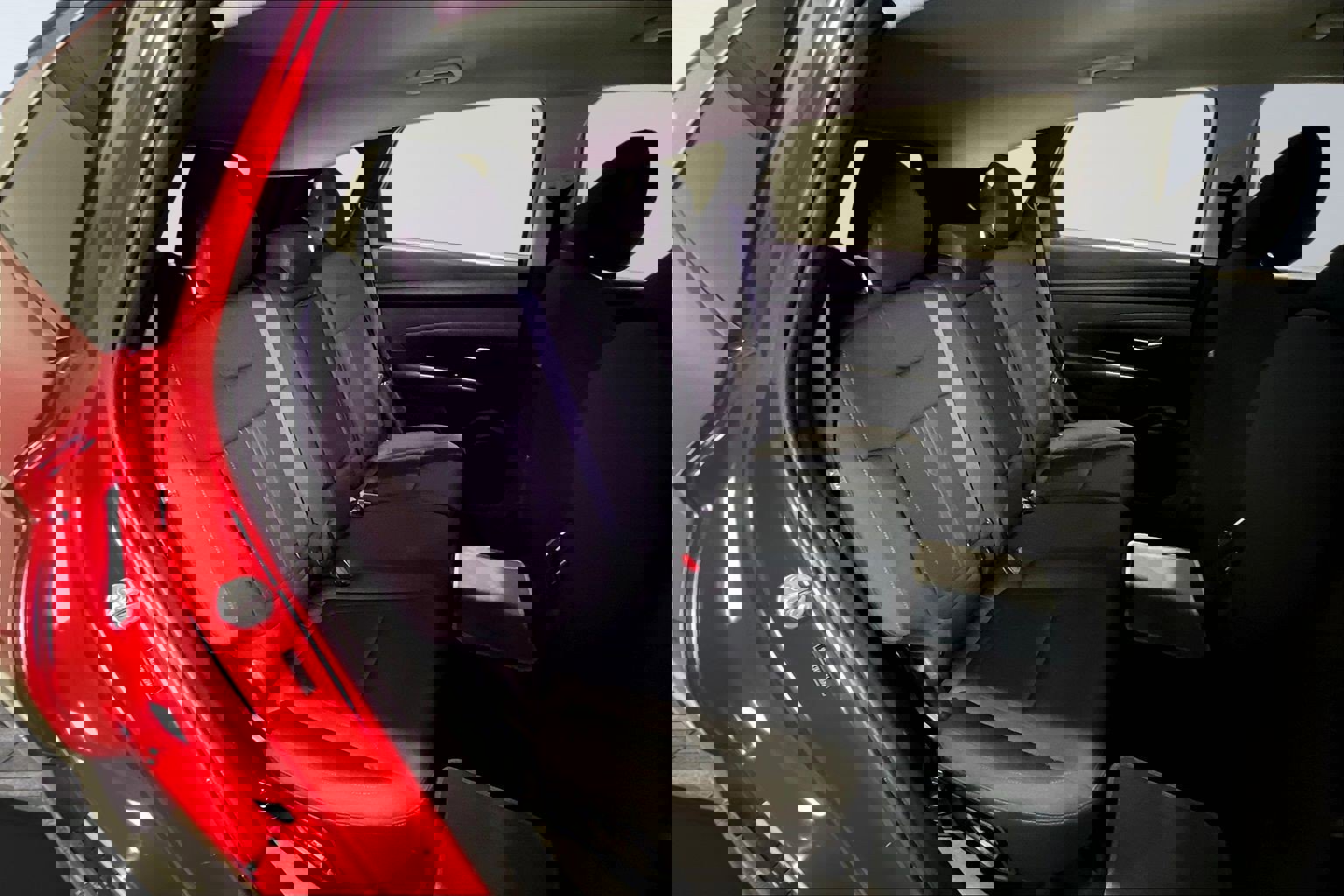 Used 2025 Hyundai Tucson SEL image 24