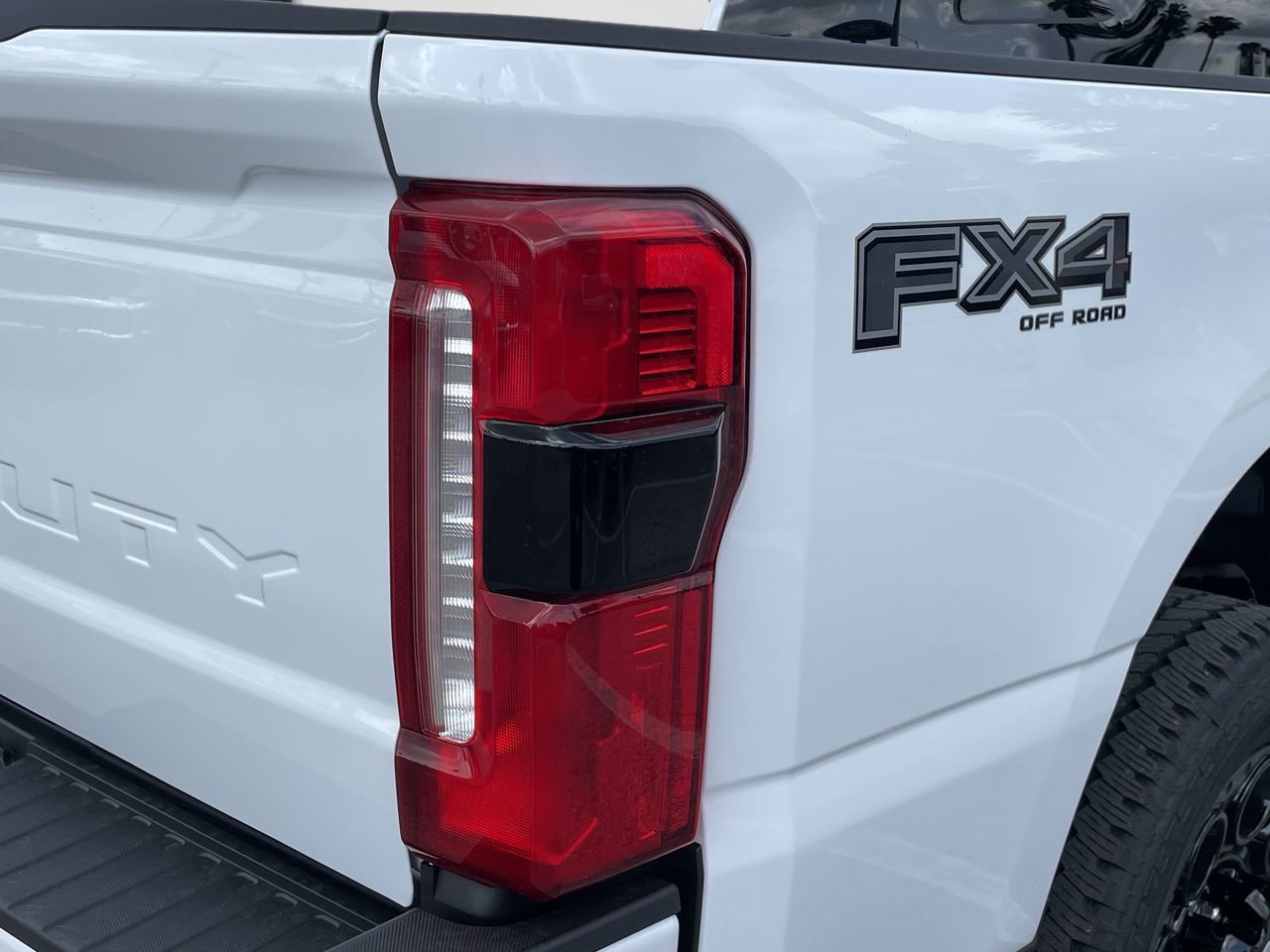 New 2026 Ford F250 XLT w/ XLT Premium Package AWD/4WD image 10