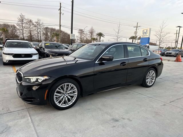 Used 2024 BMW 330i Sedan RWD image 3