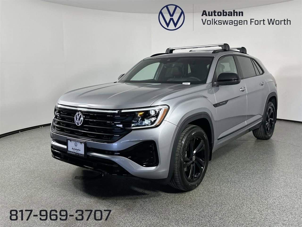 New 2026 Volkswagen Atlas Cross Sport SEL R-Line image 1