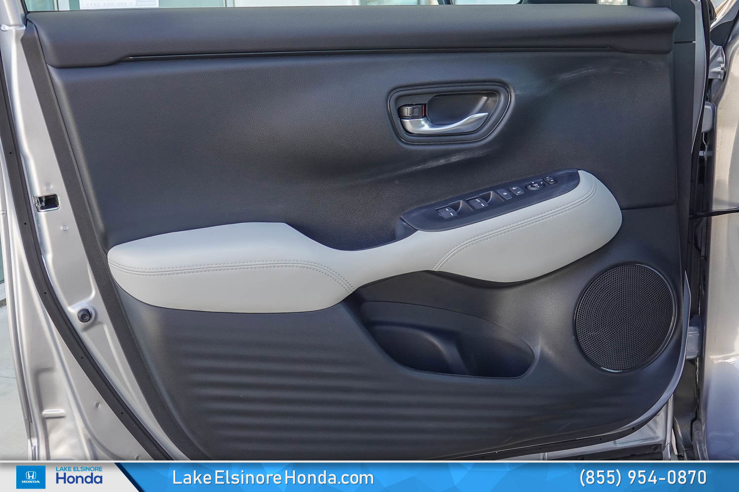 New 2026 Honda HR-V LX image 12