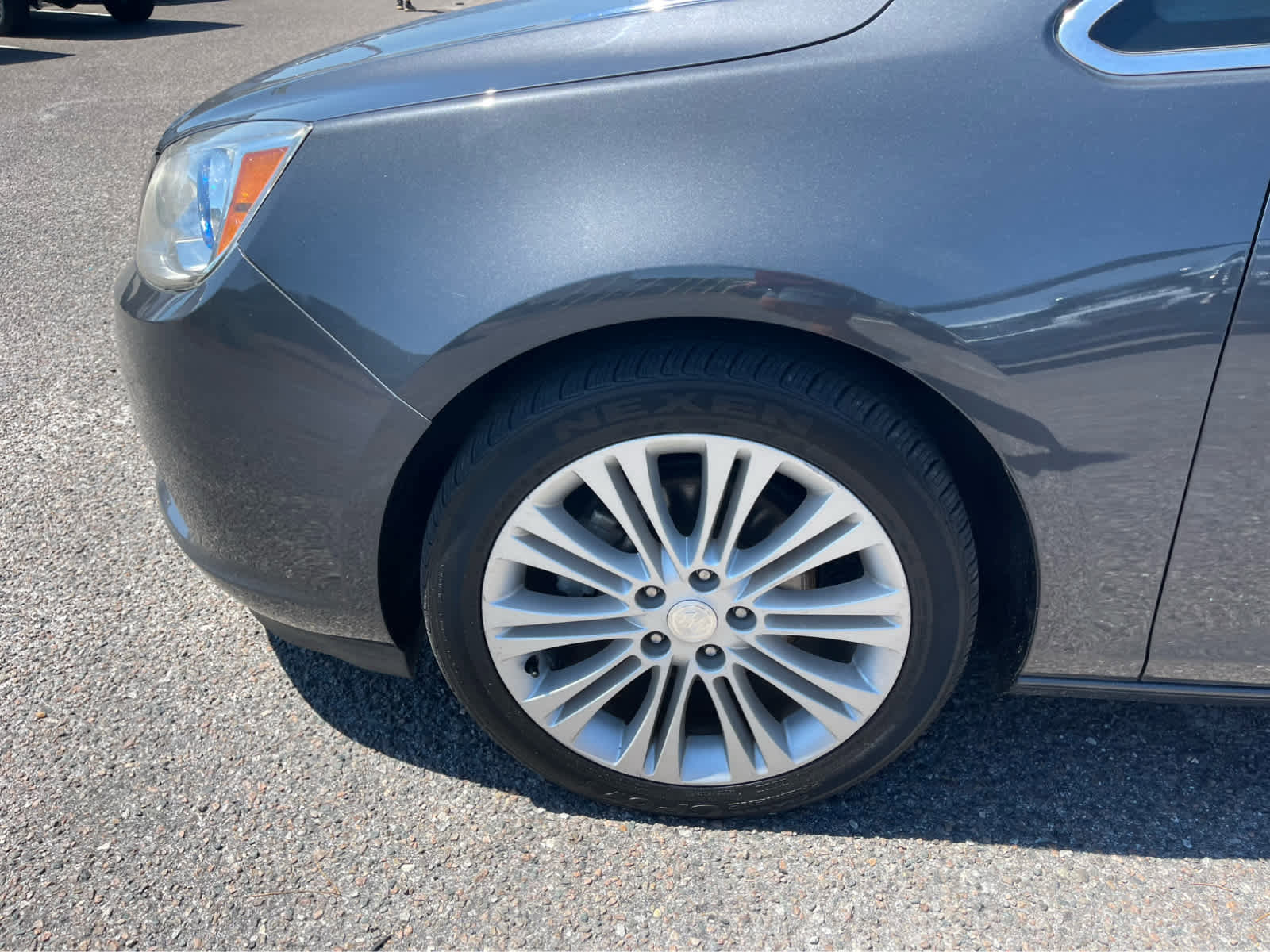 Used 2013 Buick Verano FWD image 9