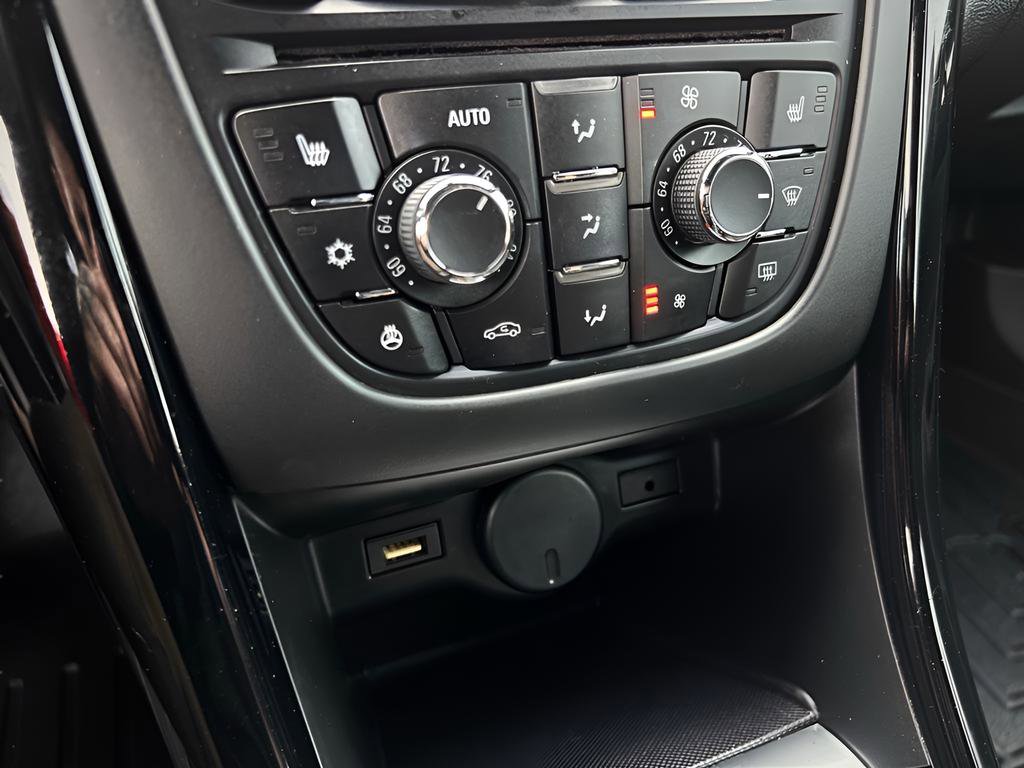 Used 2018 Buick Cascada Sport Touring w/ Dark Effects Package image 37