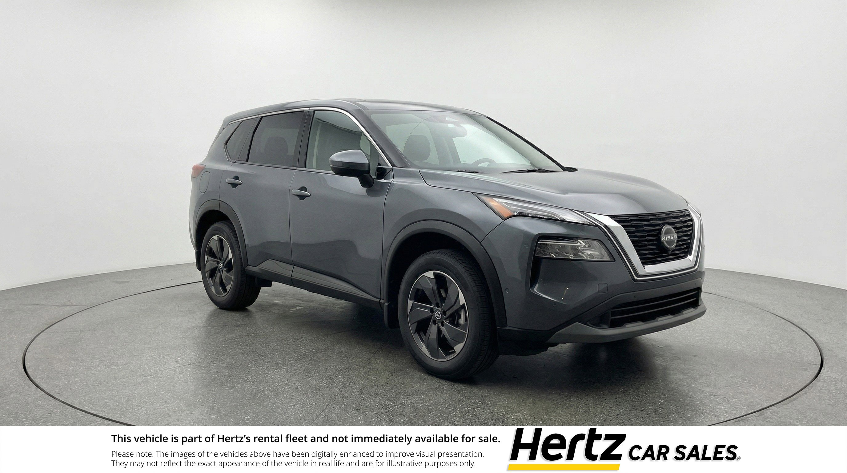 Used 2025 Nissan Rogue SV image 1