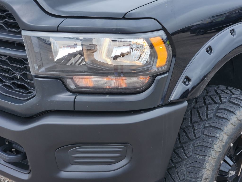 Used 2019 RAM 2500 Tradesman AWD/4WD image 3