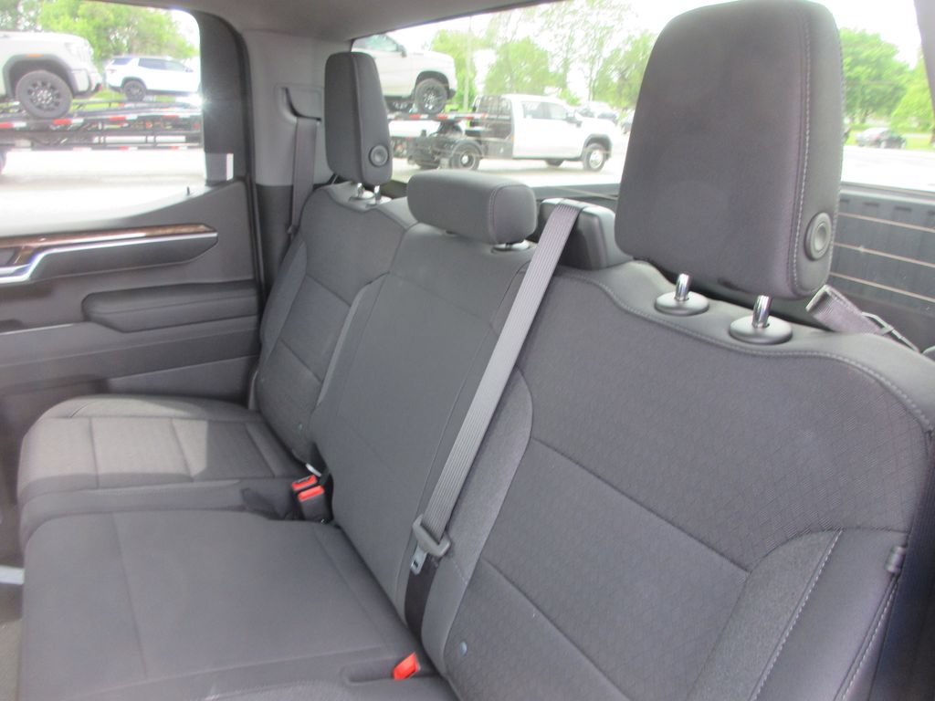 New 2026 GMC Sierra 1500 SLE AWD/4WD image 16