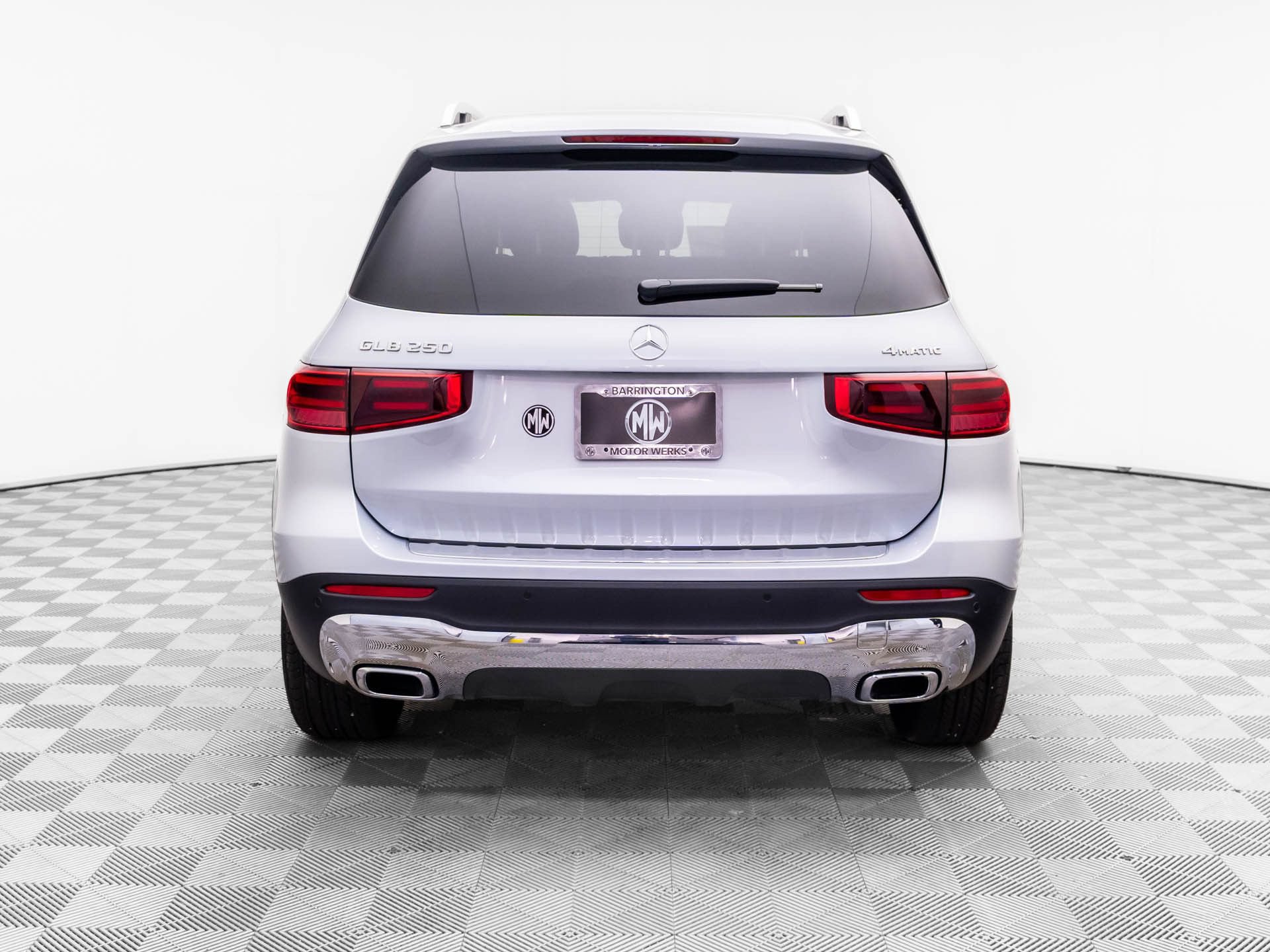 New 2026 Mercedes-Benz GLB 250 4MATIC image 4