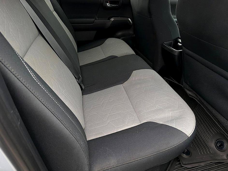 Used 2021 Toyota Tacoma TRD Sport image 27