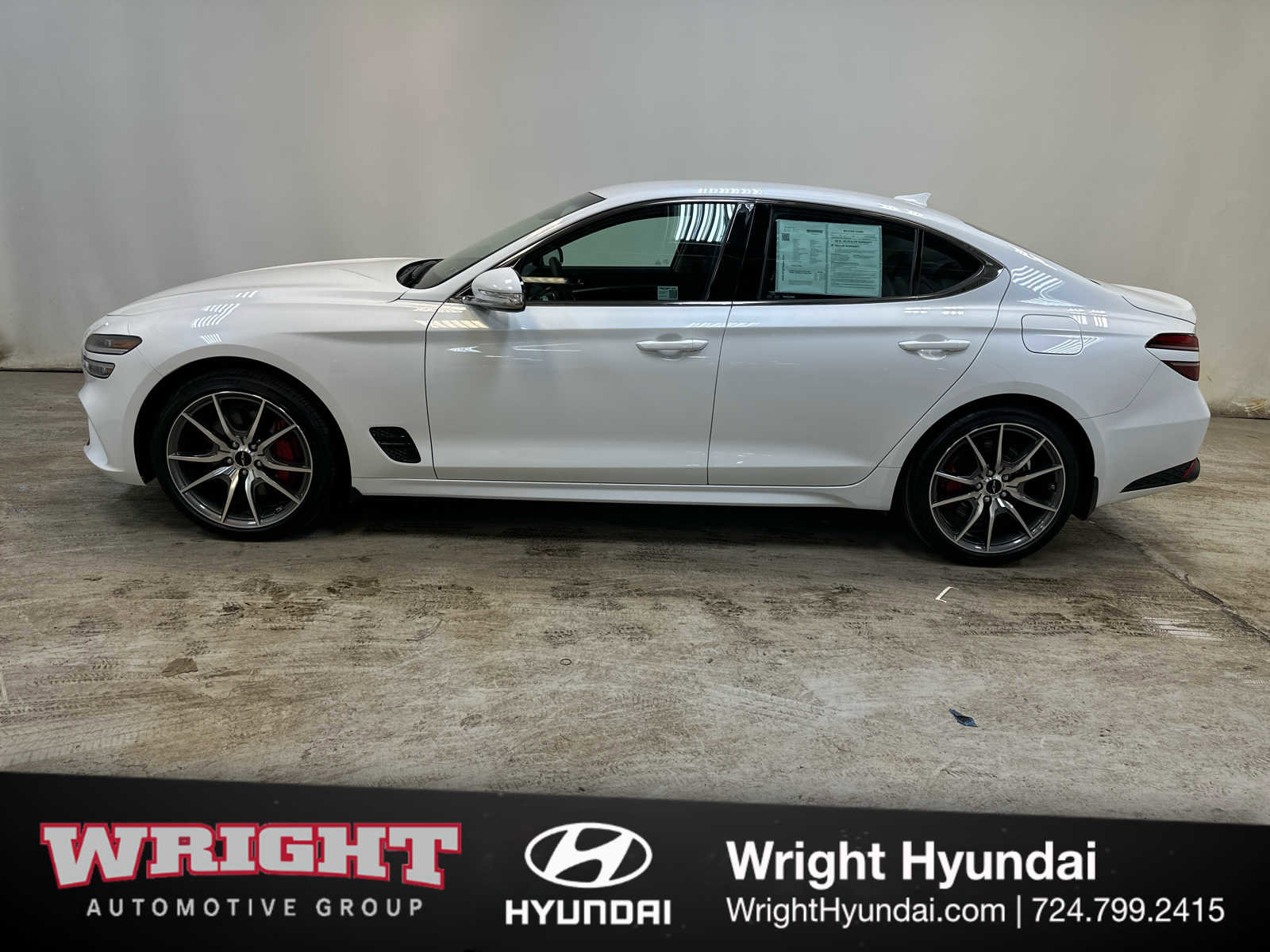 Certified 2025 Genesis G70 2.5T image 7