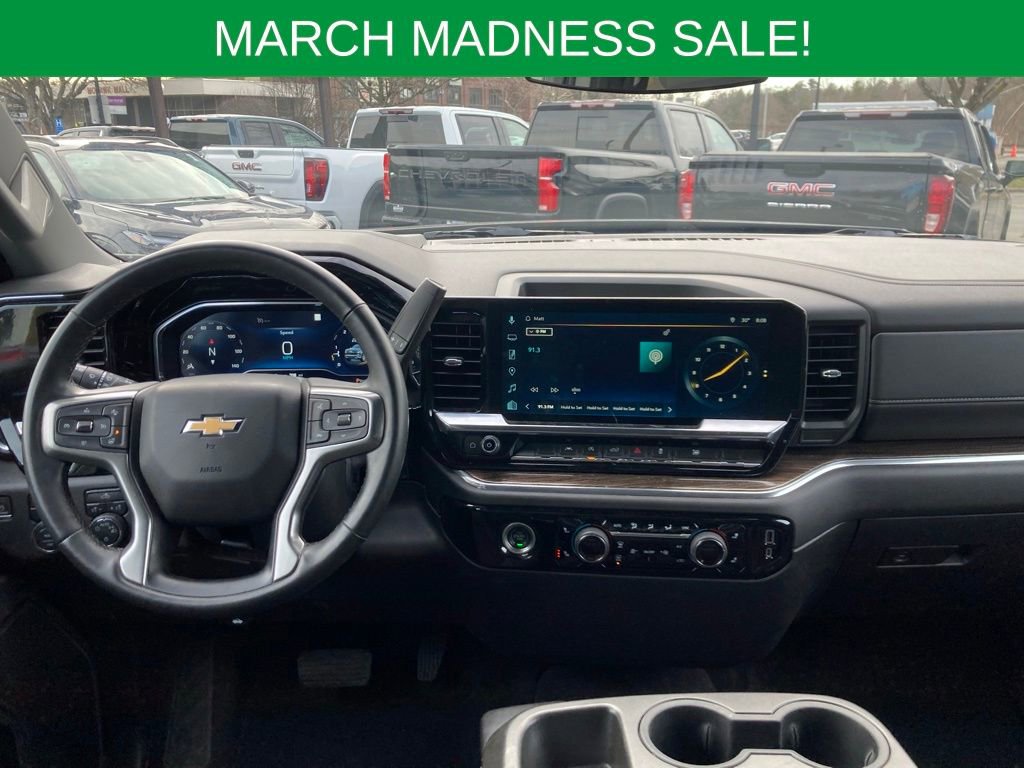 Used 2023 Chevrolet Silverado 1500 LT image 11
